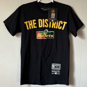 NWT Mitchell & Ness x Wale x Washington Wizards logo T Hardwood Classics Remix S